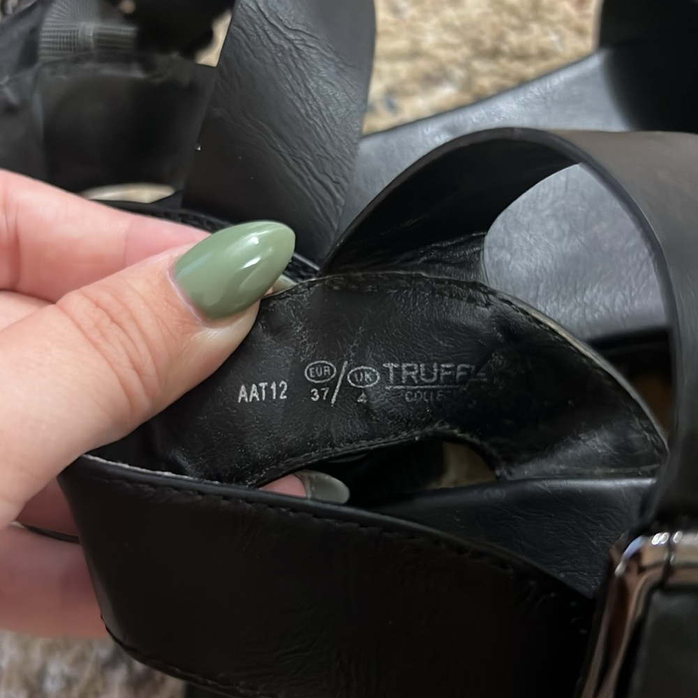 Nasty Gal Big You Up Platform Sandals - Picture 8 of 11